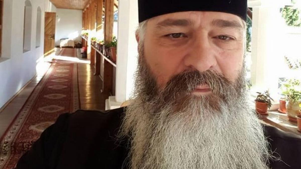 pacat femei post curatenie