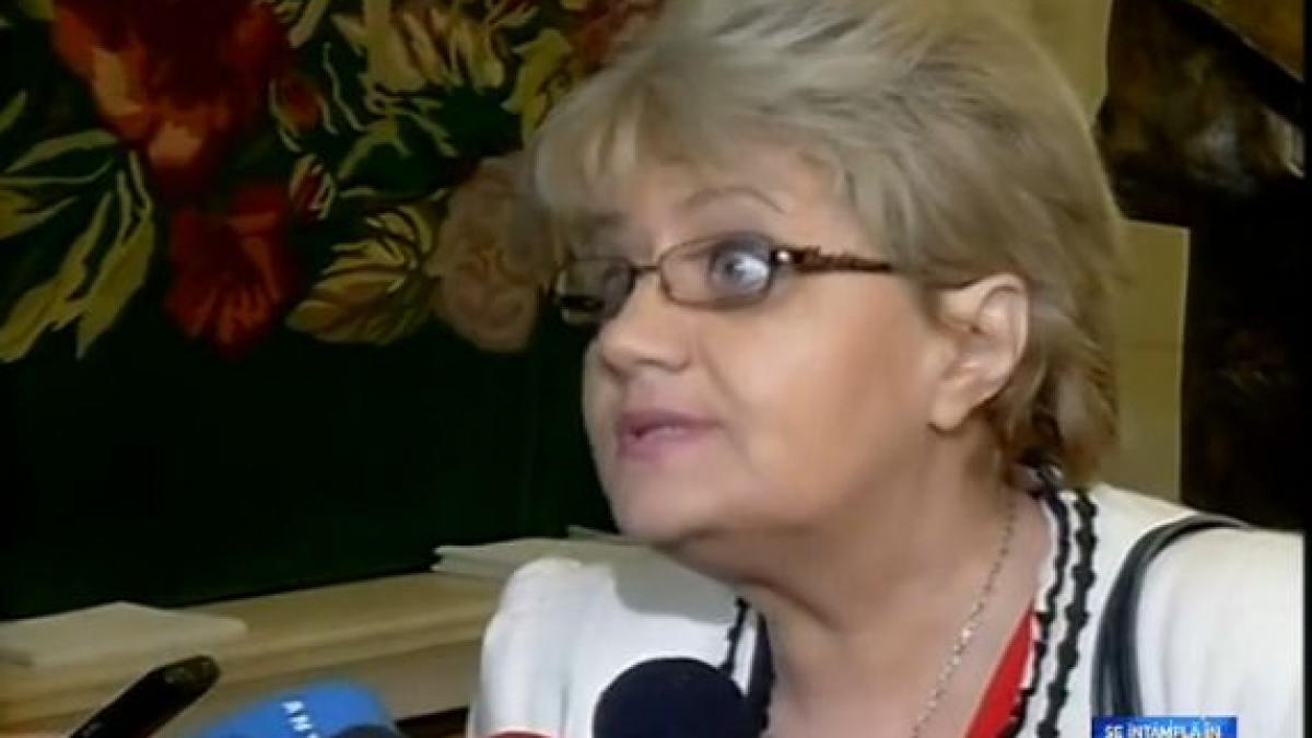 radu tudor pe blog doamna cristiana anghel sunteti proasta