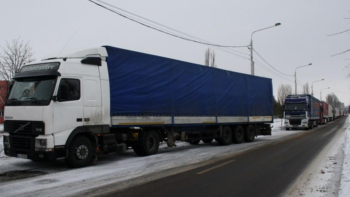 untrr reprezentantii finantelor au promis ca vor veni cu o propunere despre cum se poate interveni