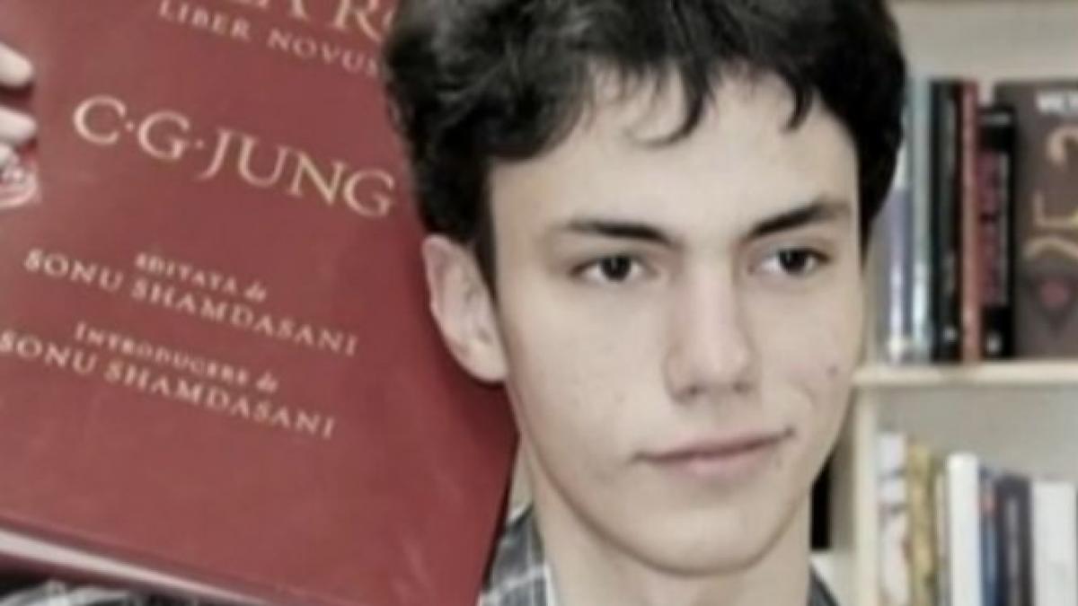 student universitatea cambridge