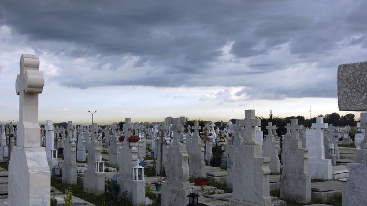 tiberiu urdareanu cavou cu lift si cartela de acces