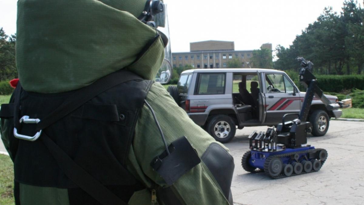 alerta pachet suspect sri genisti