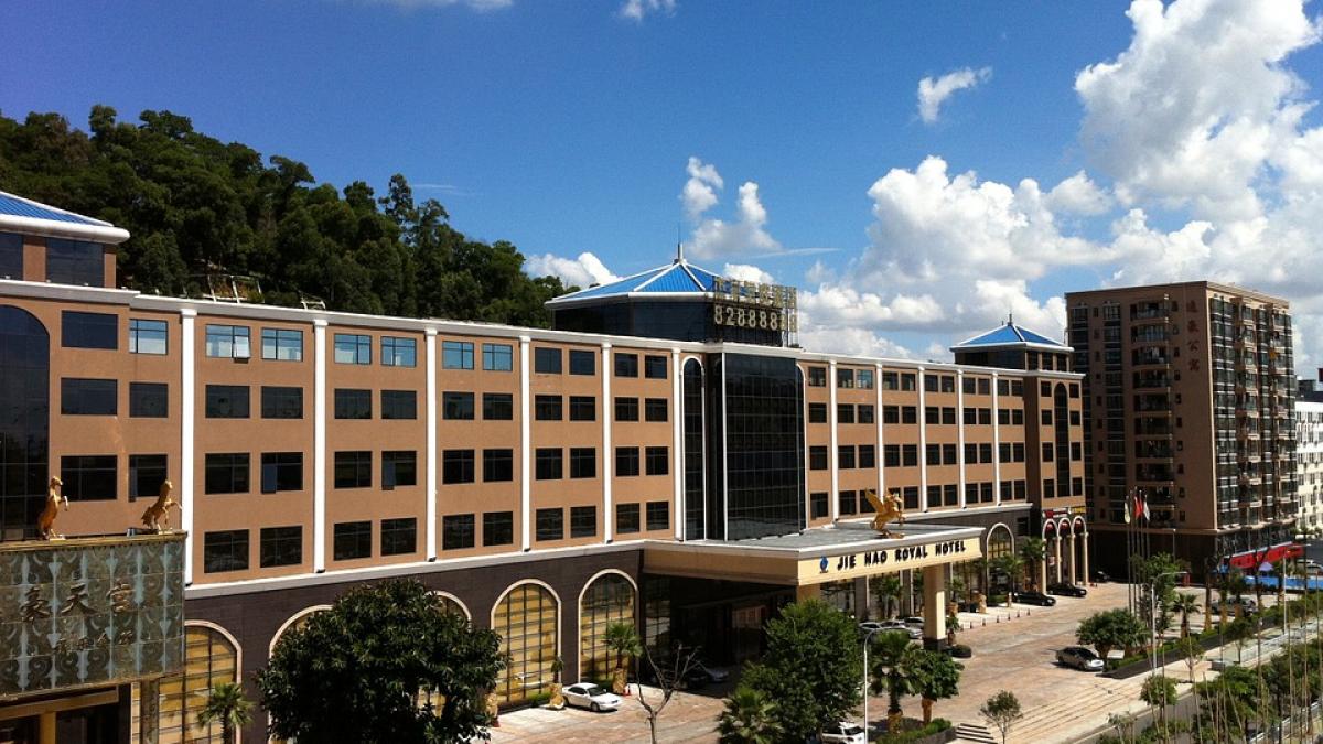 cladiri alunecare teren china pompieri