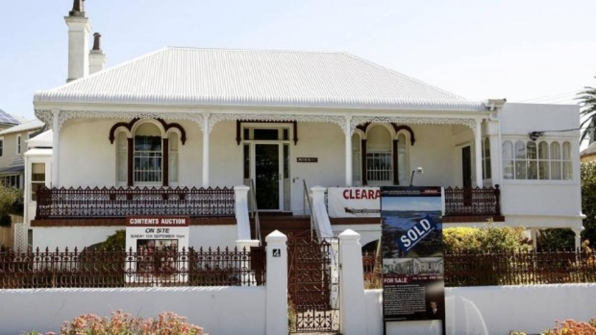 lily fardell acte de caritate