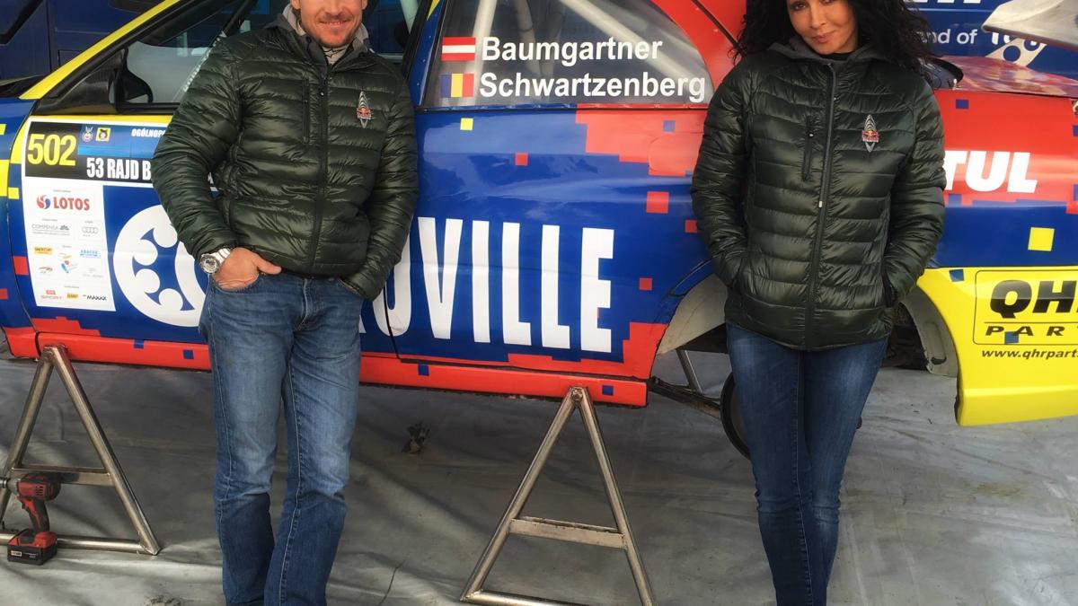 mihaela radulescu e femeie de casa cum a pozat o iubitul ei in dormitor