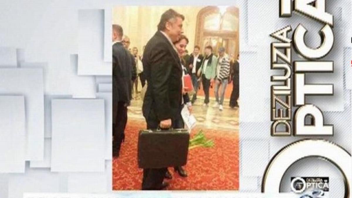 deziluzia optica felix rache praz