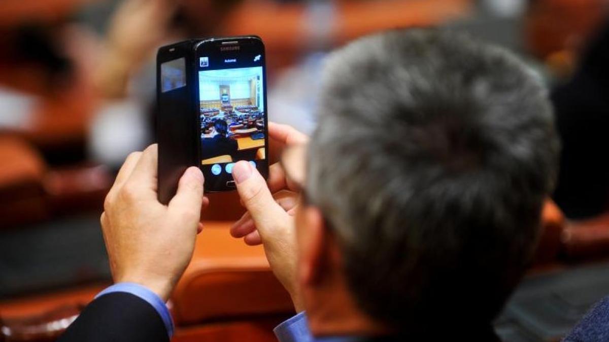 parlamentarii se lupta pentru privilegii personale cer indemnizatii crescute dupa ce si au votat cu