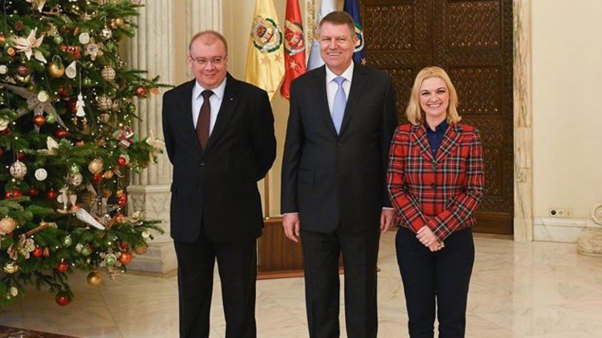 dezvaluirile sefului cancelariei prezidentiale in legatura cu aducerea lui dacian ciolos la palatul