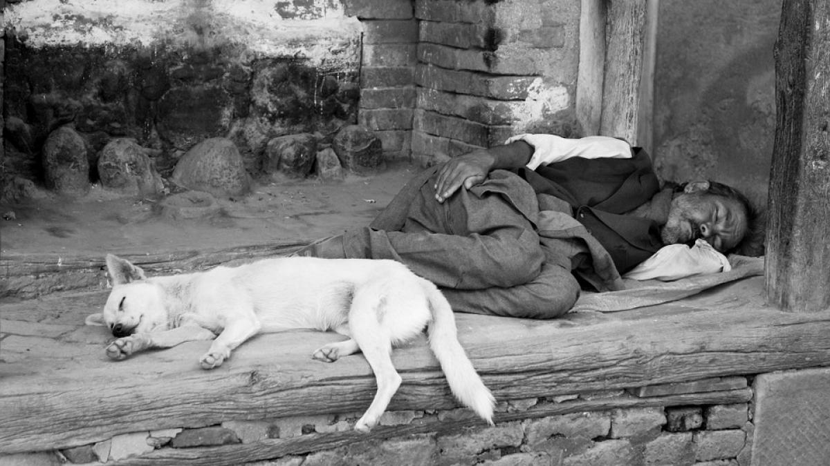 sinistrati morti frig nepal