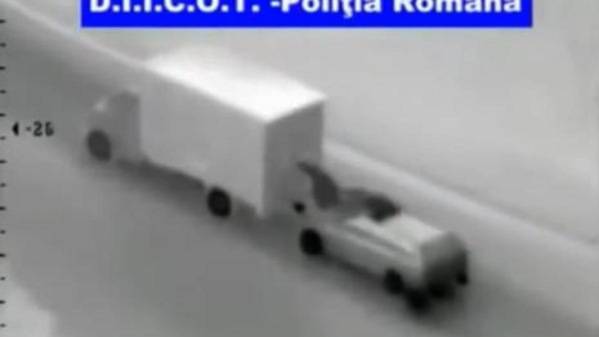 jefuiau tiruri in mers ca in filme