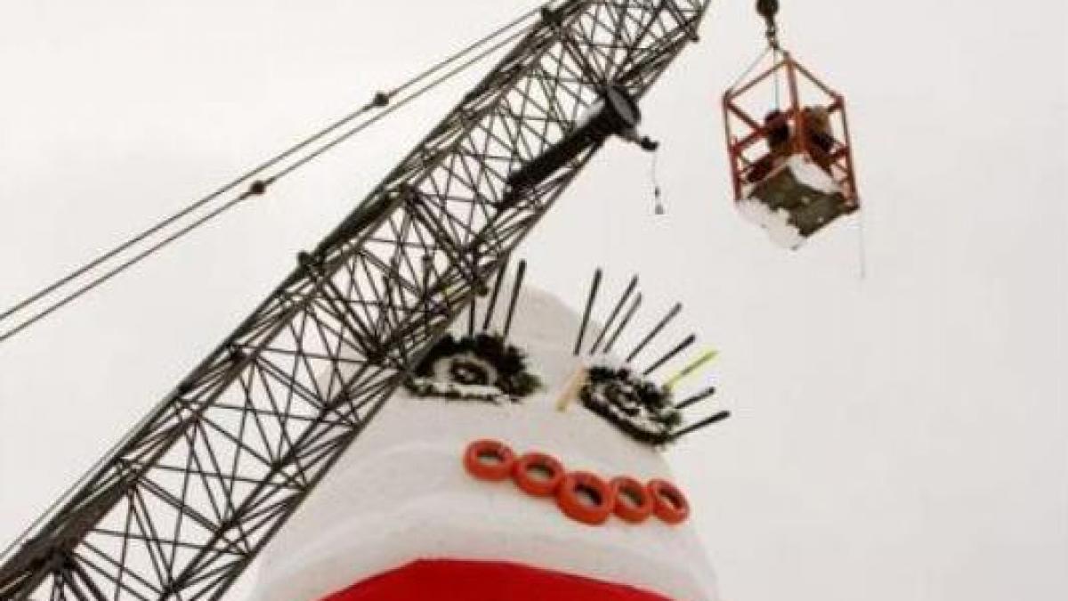 cel mai inalt om de zapada a fost construit intr o luna cat masoara