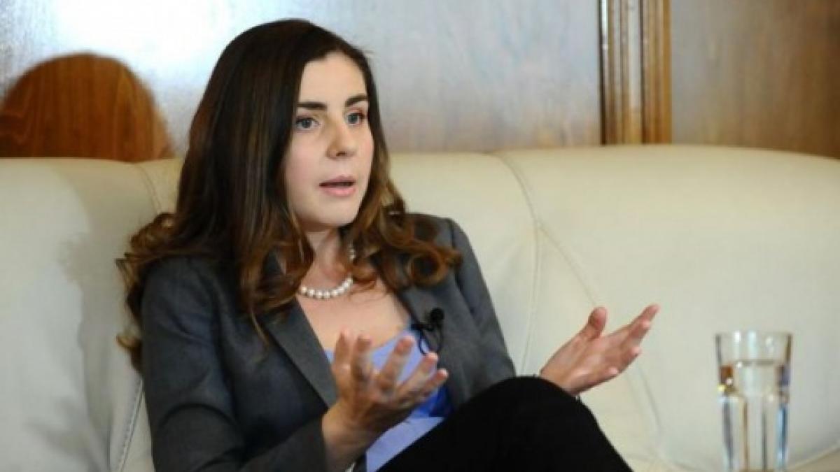 de ce renunta ioana petrescu la una dintre cele mai importante functii din economia mondiala