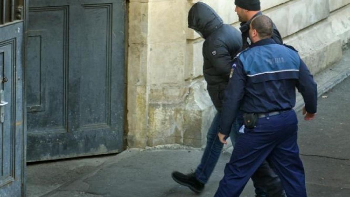 presedintele miscarii de tineret 64 de comitate transilvania suspectat de terorism a fost arestat