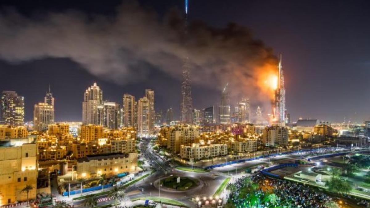 imagini din interiorul hotelului de lux care a luat foc in dubai