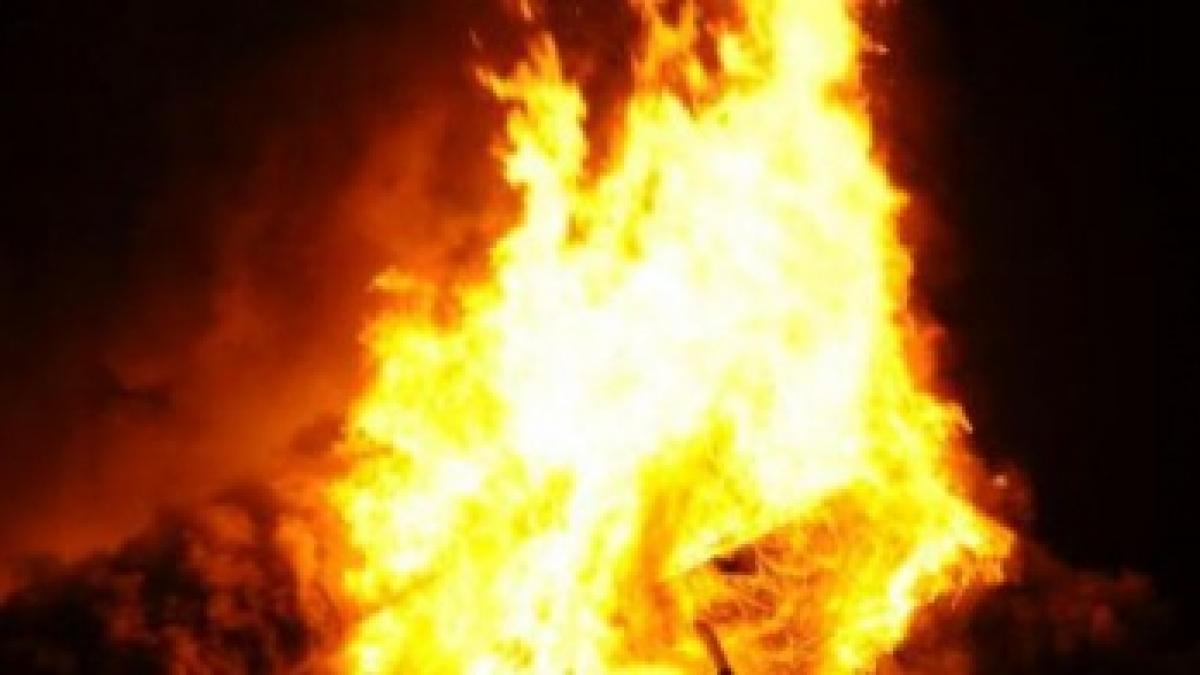 atac armat asupra consulatului indiei dintr un oras din afghanistan