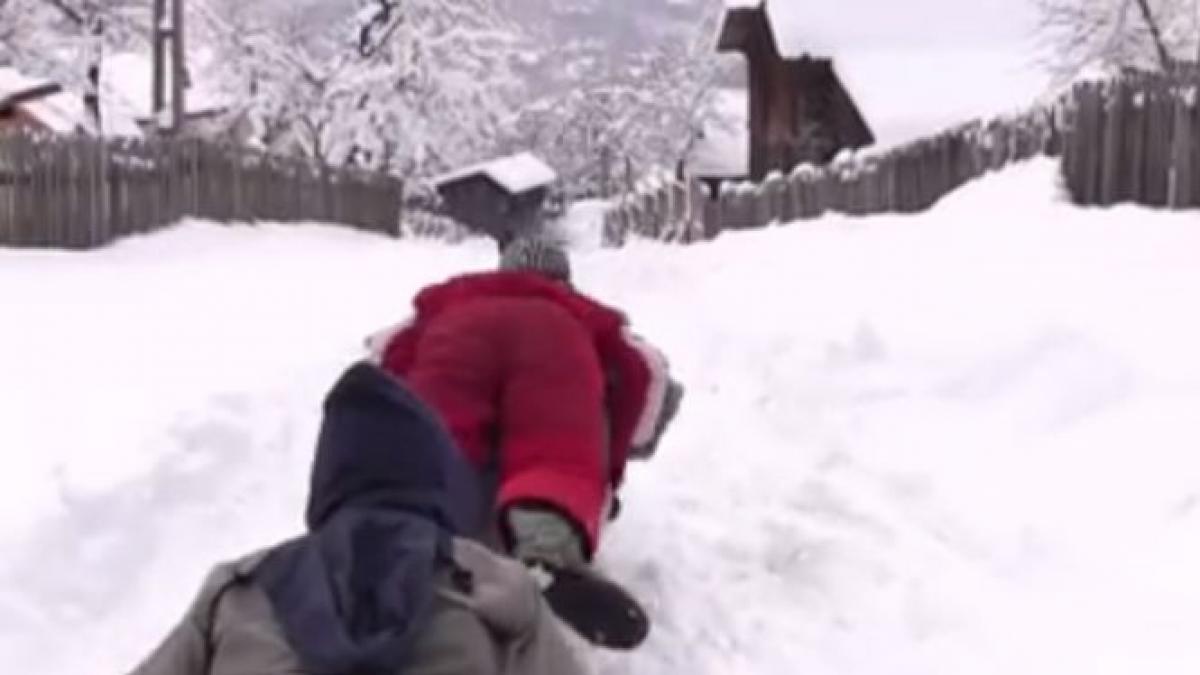 filmuletul care iti va aduce aminte de copilarie a devenit viral pe internet