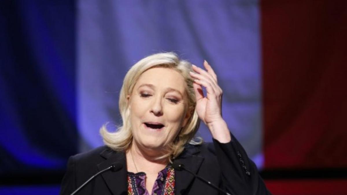 marine le pen liderul formatiunii radicale frontul national a fost audiata in calitate de martor in