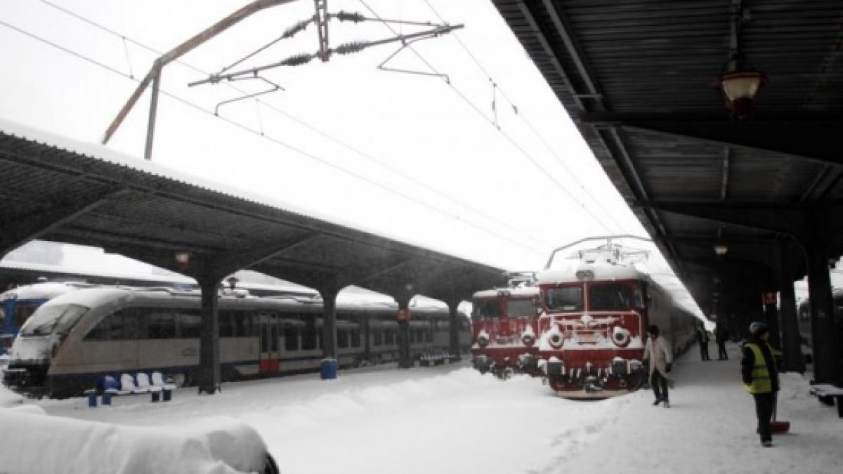 trafic feroviar perturbat de ninsori calatorii sunt disperati