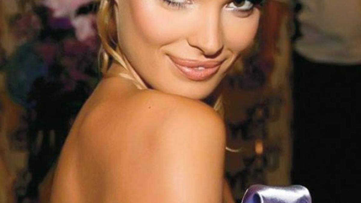 valentina pelinel rupe tacere nu m am dus la penitenciar nechemata nu sunt vero femlie disperata