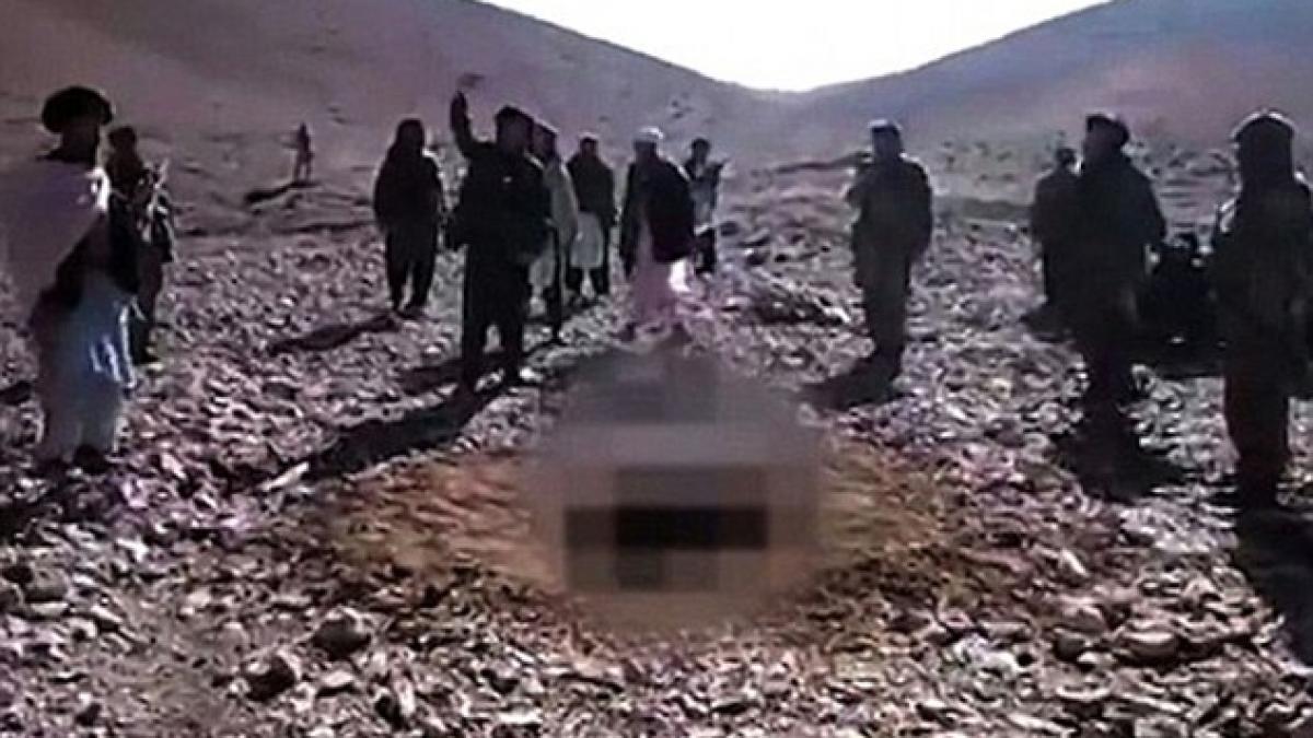 islamisti ingropata crima pietre