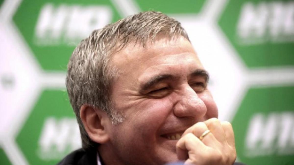 cum ii ironizeaza hagi pe dinamovisti