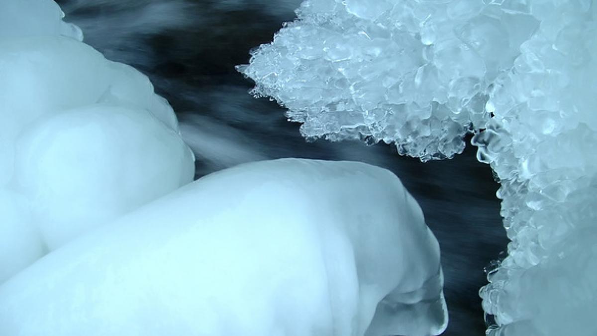 fenomen ciudat in neamt ce se intampla pe raul bistrita