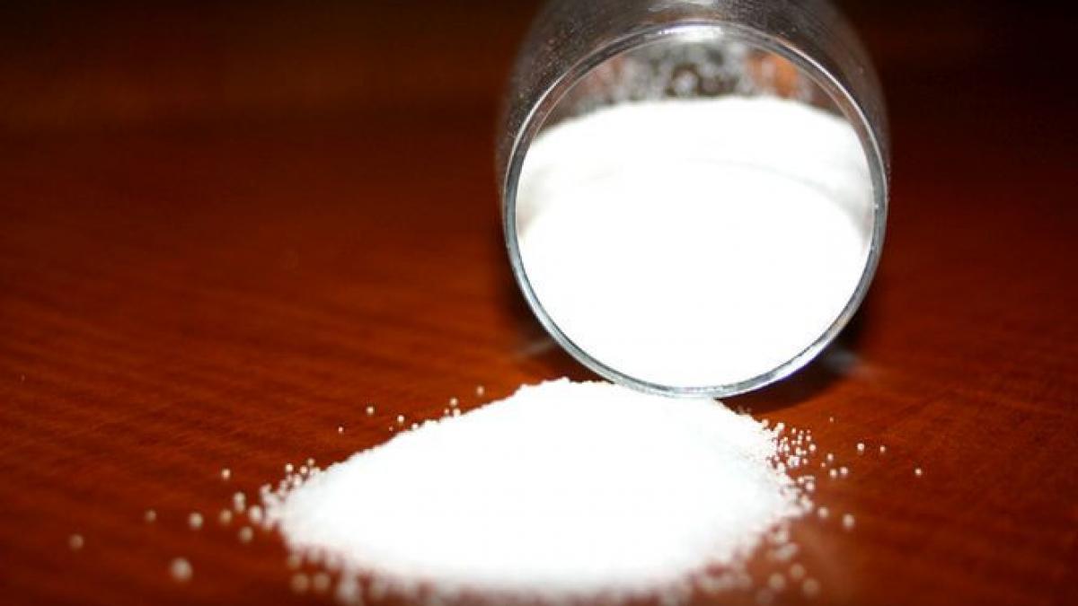 substante chimice in sare