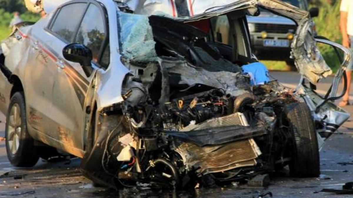 accident cumplit in iasi un tanar de 19 ani a murit