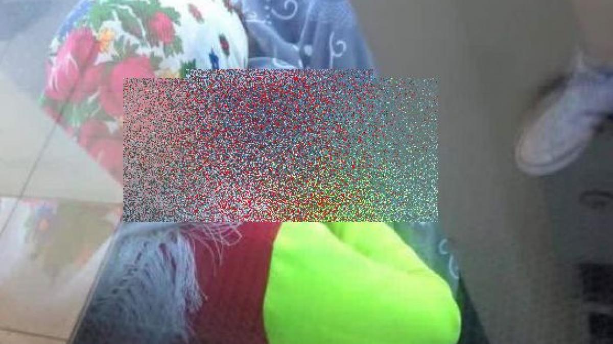 fotografia cu o cersetoare din iasi care a creat isterie pe facebook