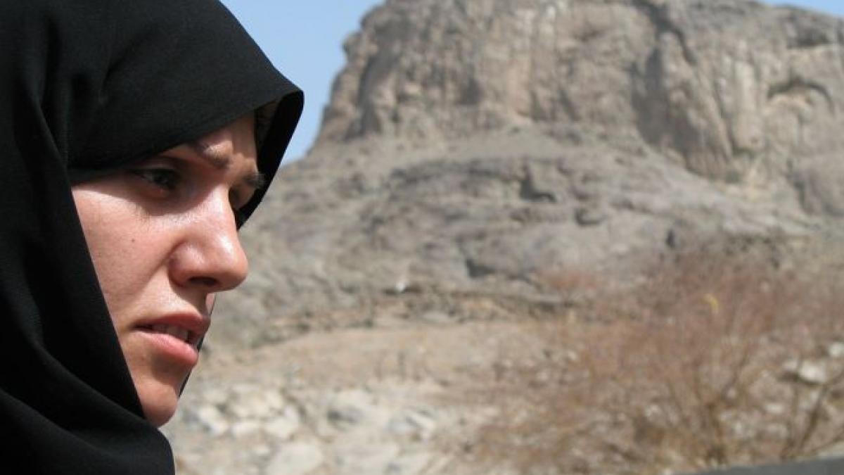 haine femei musulmane dolce gabbana