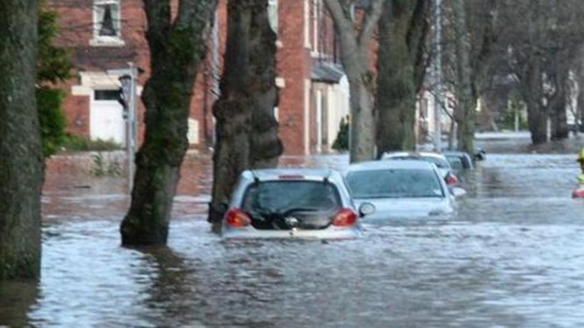 pericol de inundatii hidrologii au emis cod portocaliu