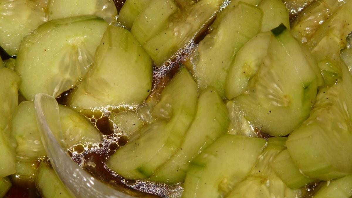 zeama muraturi castraveti otet