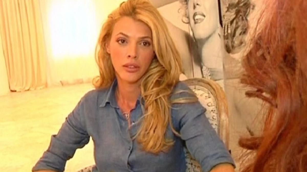 alina borcea a fost umilita de sotul ei pentru ca a aparut la tv uite ce i a interzis cristi