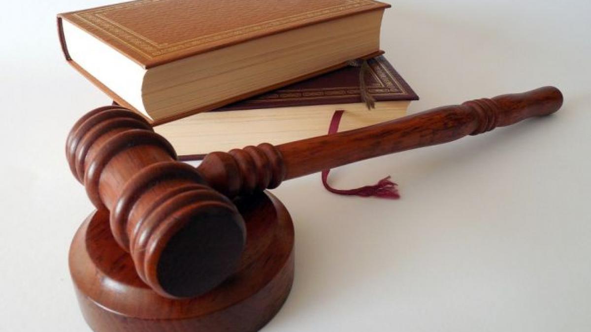 dosar penal carti detinuti