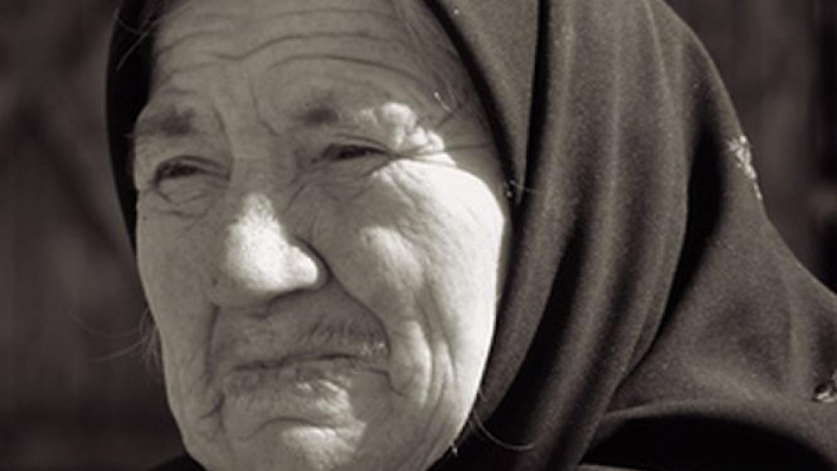 gestul impresionant facut de un pusti de 13 ani pentru o batrana