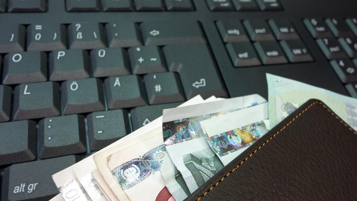 portofel gasit anunt postat pe facebook ce risca