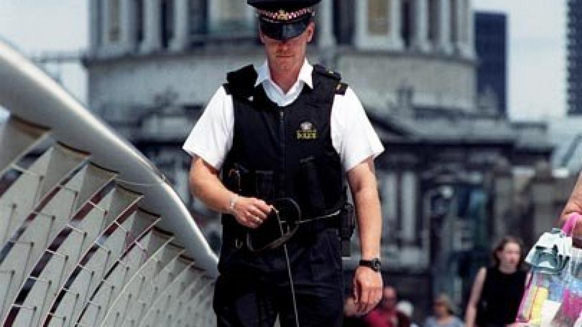 numarul politistilor inarmati din londra va fi suplimentat