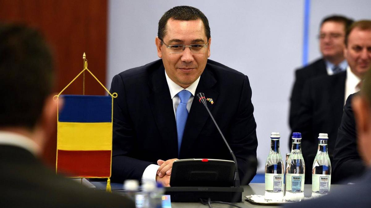 victor ponta atac pe facebook daca nu ar fi de plans am putea rade