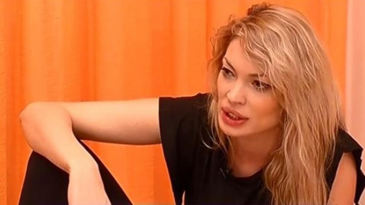 valentina pelinel face sport chiar daca e insarcinata uite ce exercitii face pentru a nu lua prea