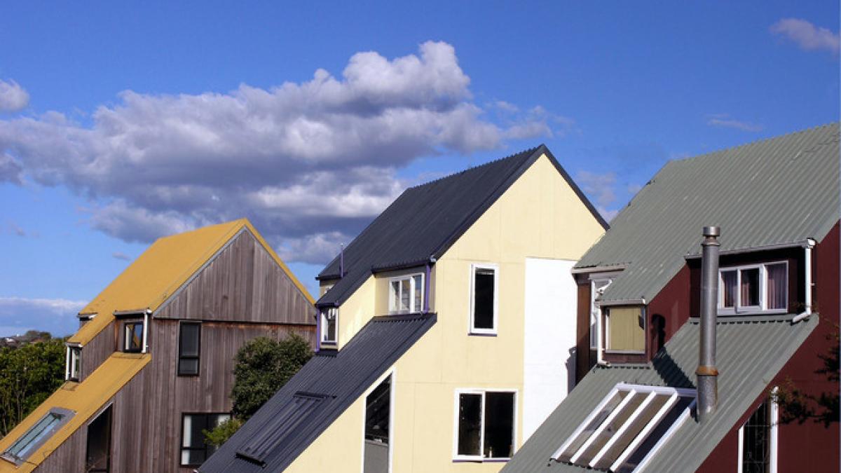 a plecat cateva zile din oras cand s a intors nu si a mai recunoscut casa ce au putut sa i faca