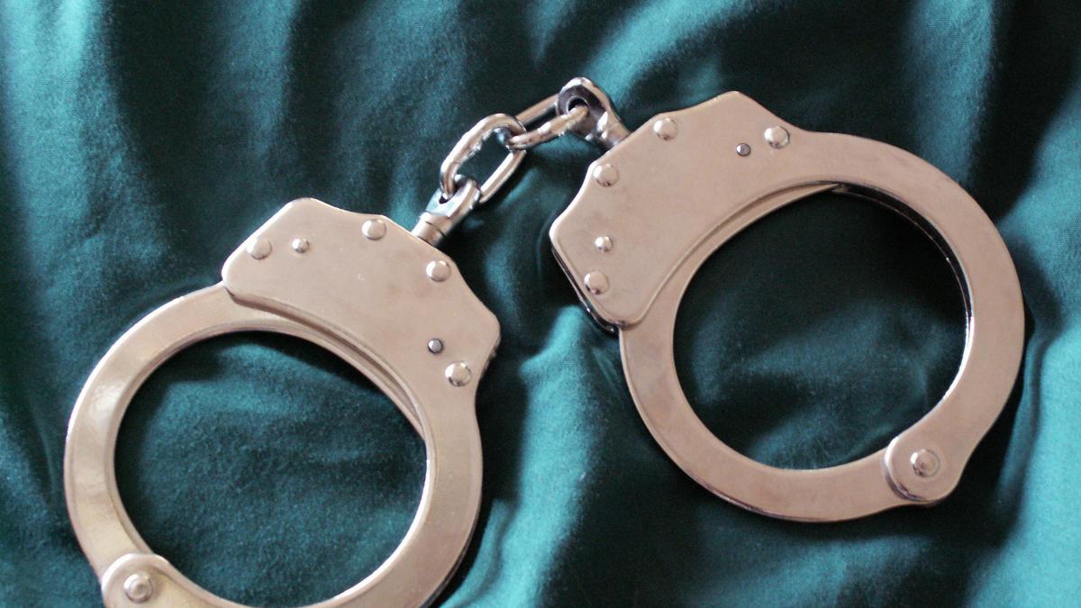 avocat din constanta retinut pentru trafic de influenta si spalare de bani