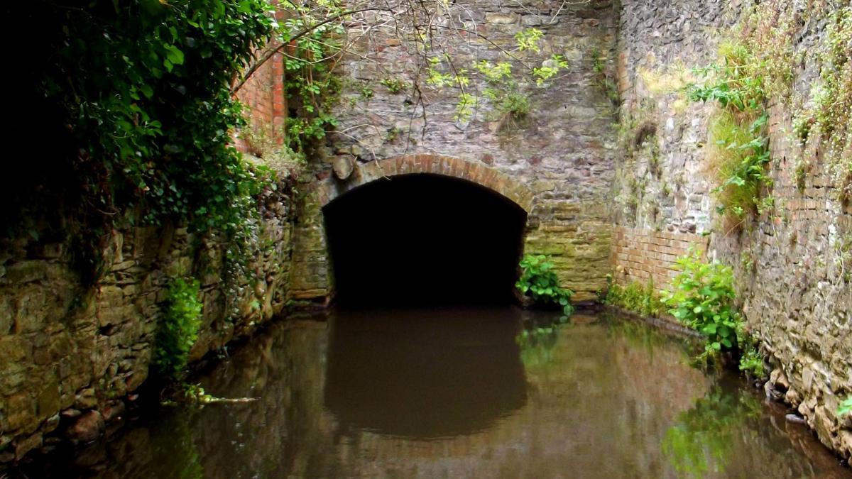 misterele istoriei tunelurile secrete ale bucurestiului