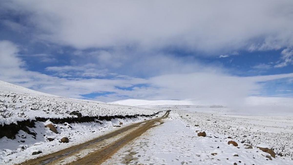 alaska de valcea localitatea care asteapta de 40 de ani un drum direct de legatura cu judetul