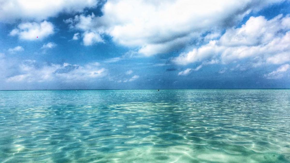 delia imagini paradis facebook thailanda