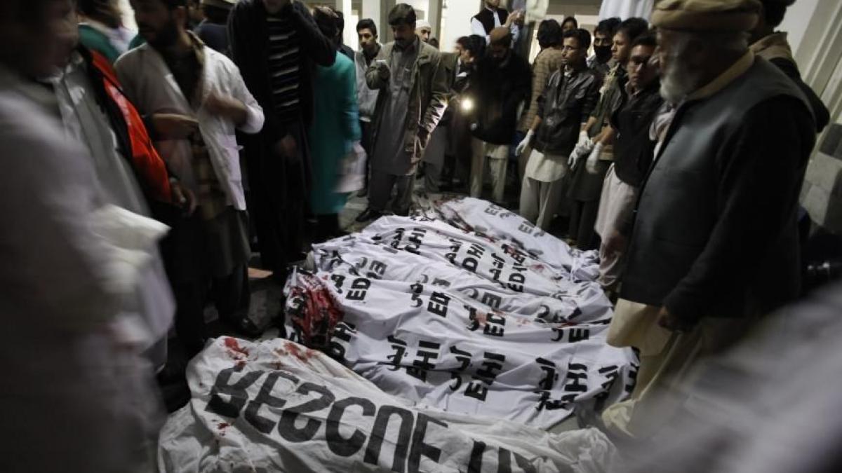 atac armat la o universitate din nord vestul pakistanului