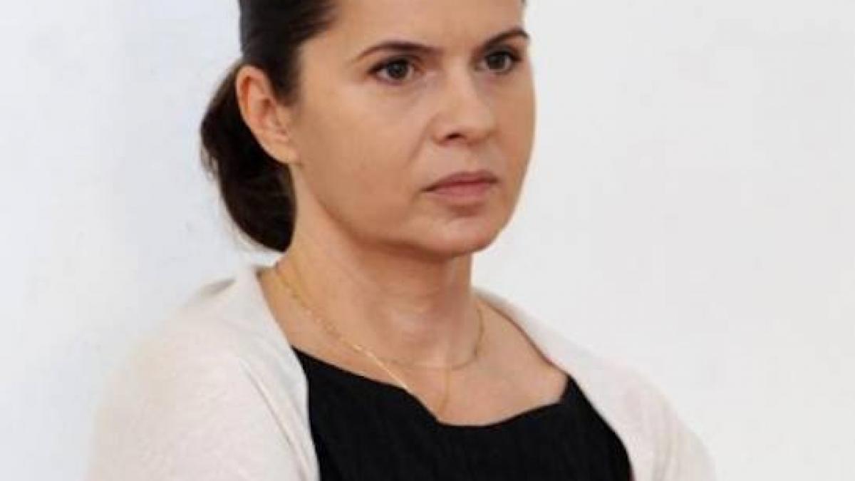 scrisoarea adrianei saftoiu pentru premierul dacian ciolos