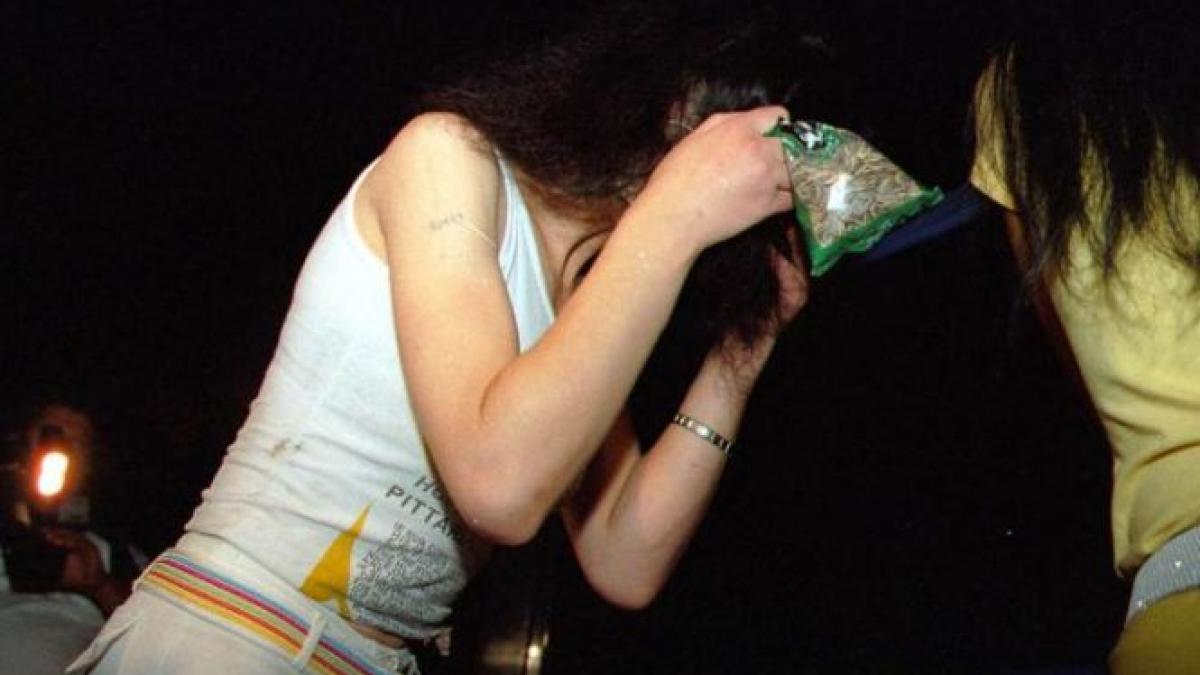 inca un miliardar de top 10 in scandalul prostitutie in showbiz