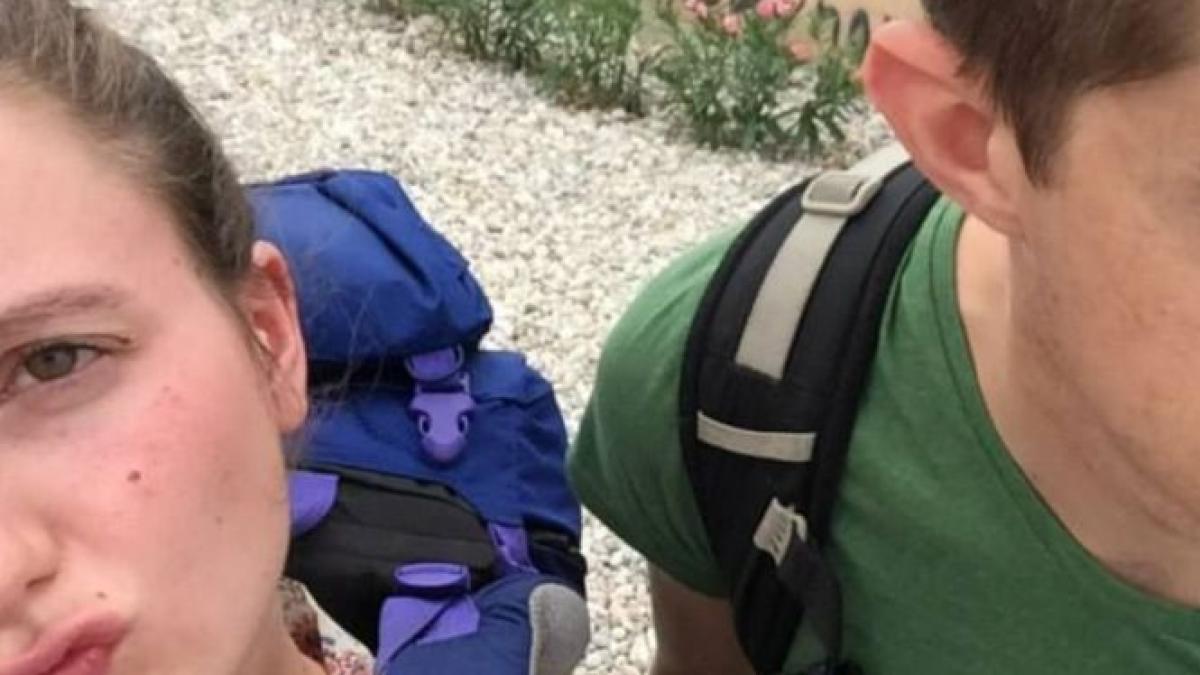 fata lovita in metrou belgia