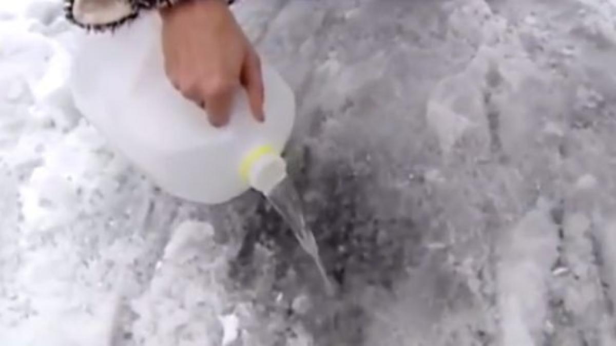 gheata iarna deszapezire