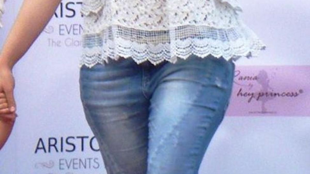 lovitura de teatru care este de fapt adevarul nu sunt insarcinata